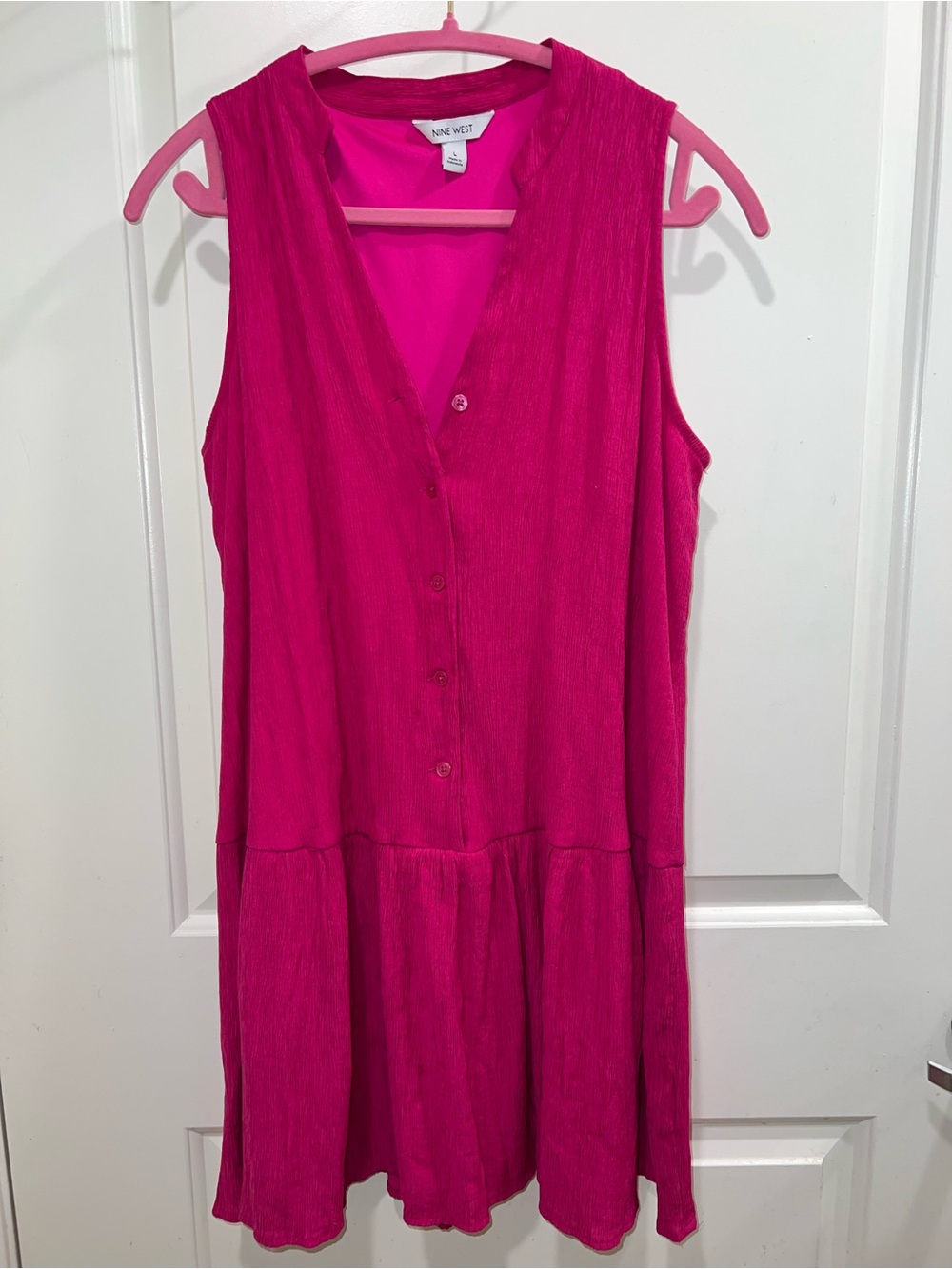 Nine West Bright Pink Fuchsia V-Neck Button Front Top